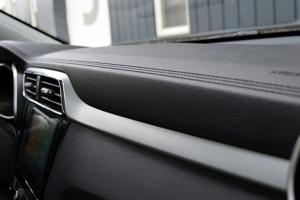 MG ZS EV – foto 16