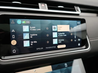 Land Rover Range Rover Velar – thumbnail 40