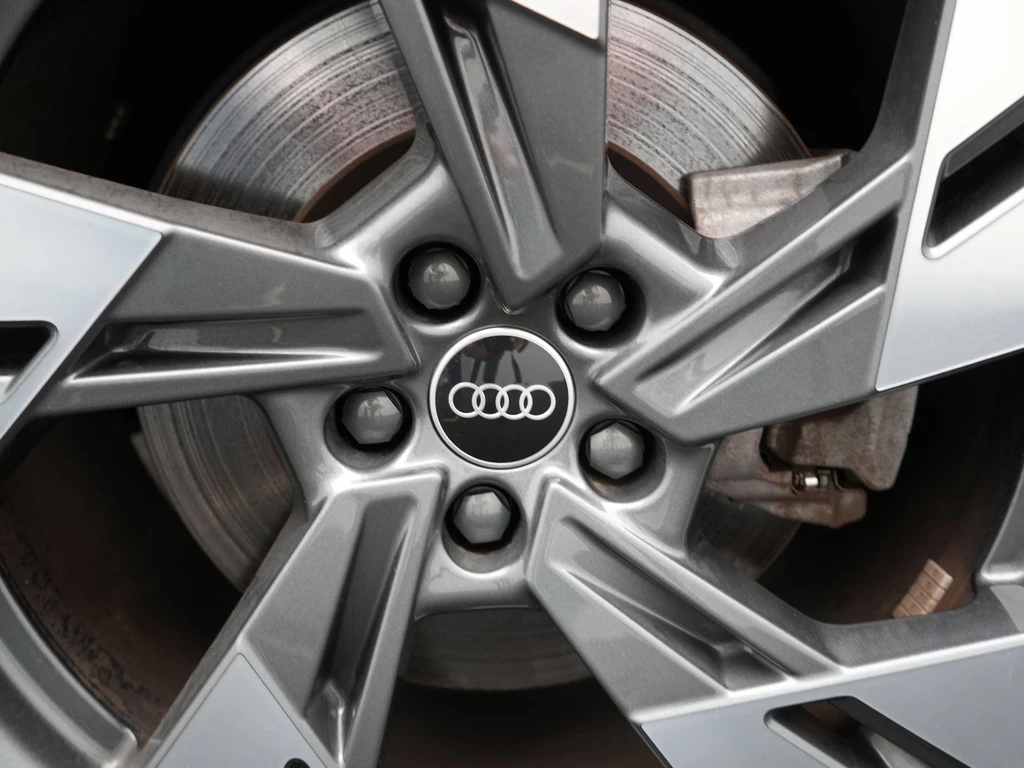 Audi e-tron – foto 22