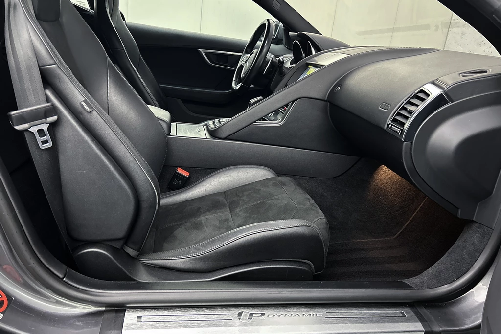 Jaguar F-TYPE – foto 24