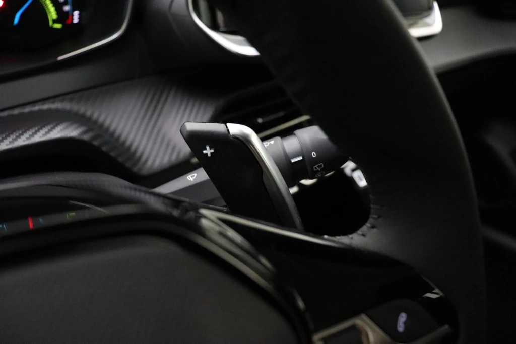 Peugeot 208 – foto 24