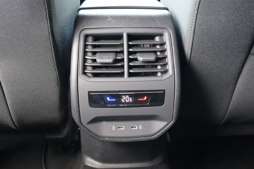 SEAT Leon – foto 31