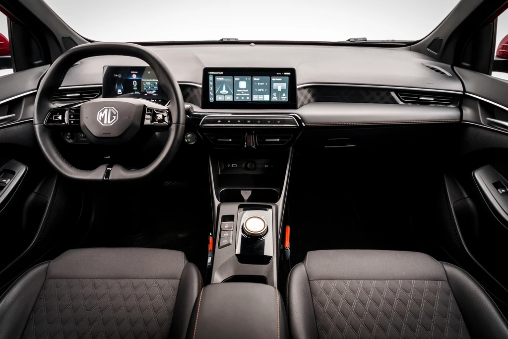 MG MG3 – foto 24