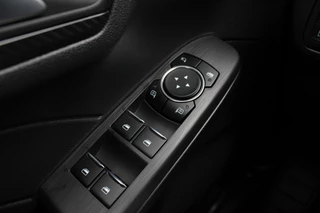 Ford Kuga – thumbnail 14