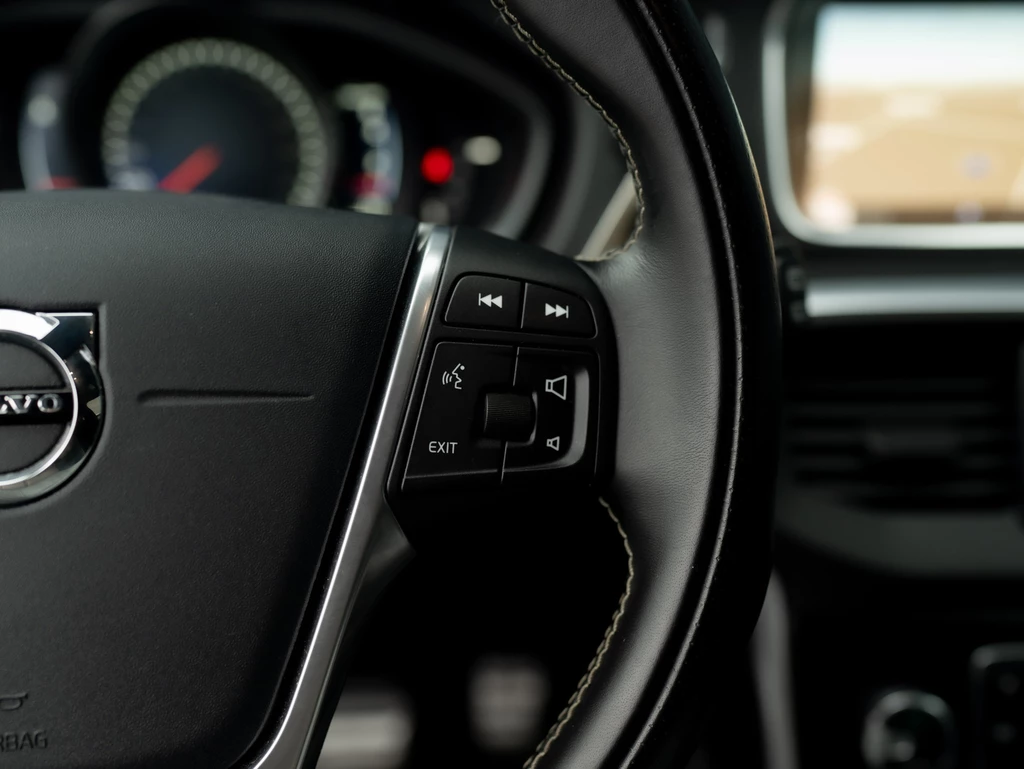 Volvo V40 – foto 38