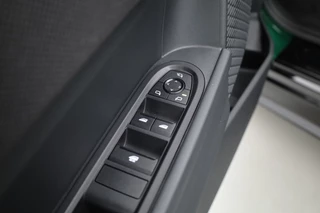 MINI Cooper Cabrio – thumbnail 12