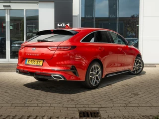 Kia ProCeed – thumbnail 6