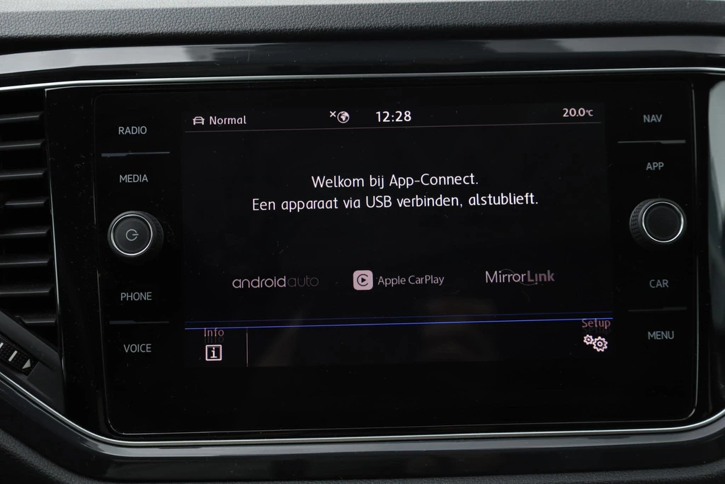 Volkswagen T-Roc – foto 21