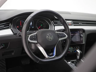 Volkswagen Passat – thumbnail 17