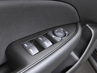 Opel Insignia – thumbnail 21