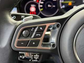 Porsche Cayenne – thumbnail 45