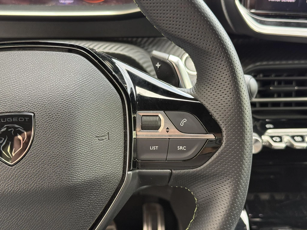 Peugeot 208 – foto 20
