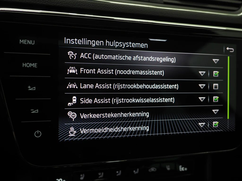 Škoda Superb – foto 33