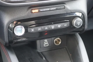 Ford Kuga – thumbnail 30