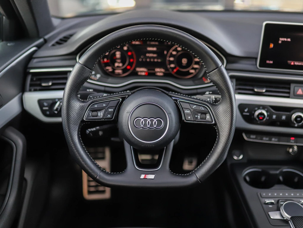 Audi A4 – foto 32