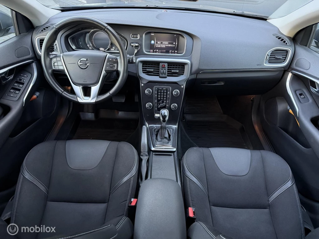 Volvo V40 – foto 18