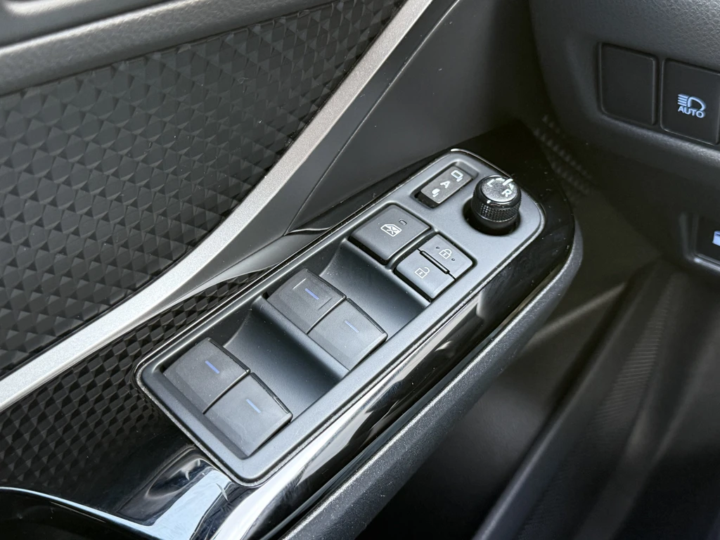 Toyota C-HR – foto 13