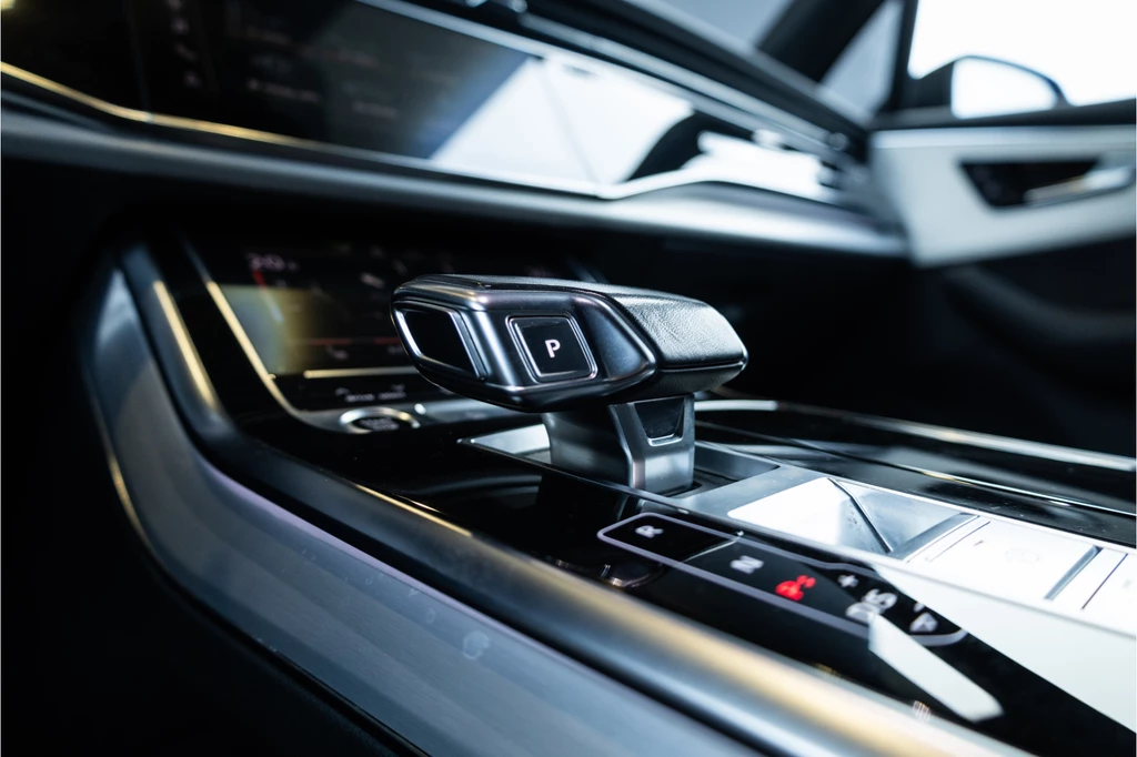 Audi Q7 – foto 22