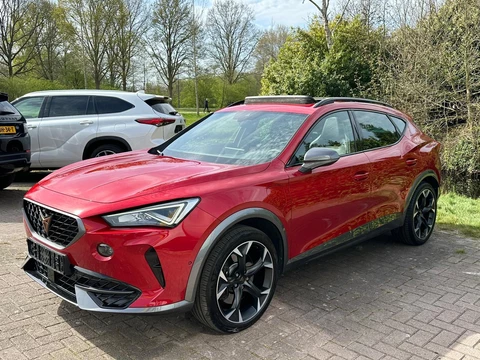 CUPRA Formentor 1.4 e-Hybrid VZ Performance 245pk PHEV |  Panoramadak | Stoelverwarming | Vol leder