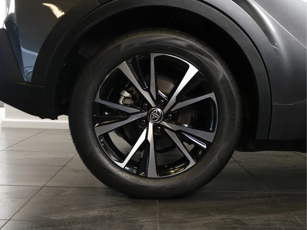 Toyota C-HR – foto 6
