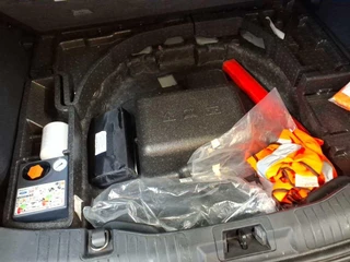 Ford Kuga – thumbnail 22
