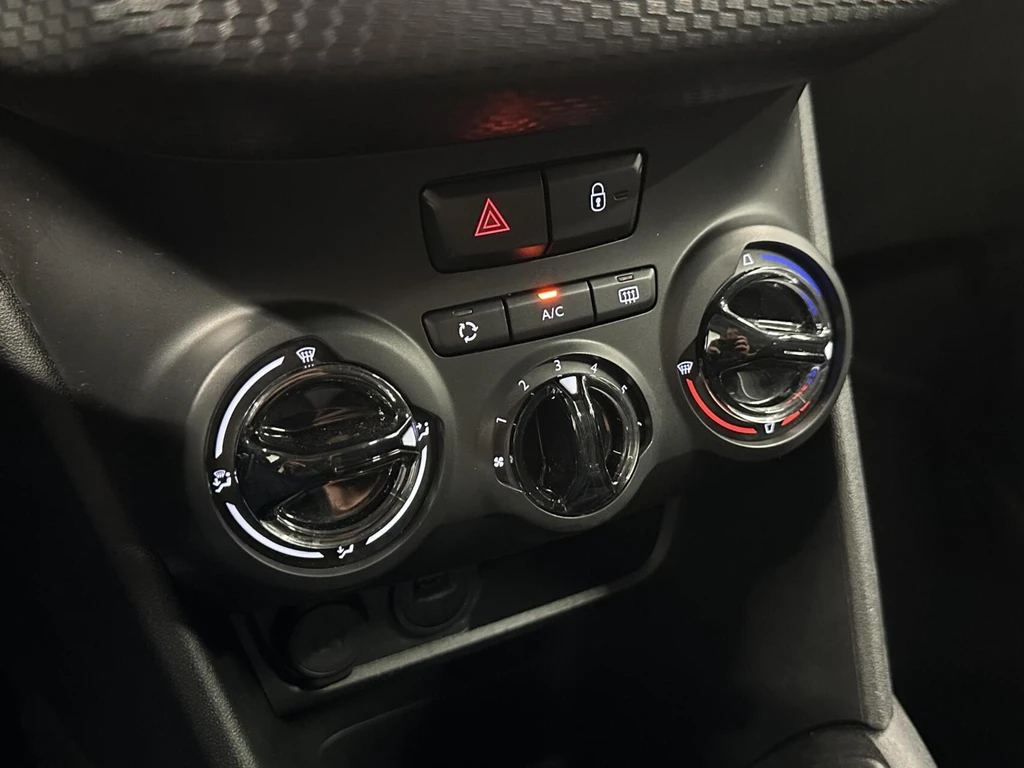 Peugeot 208 – foto 29