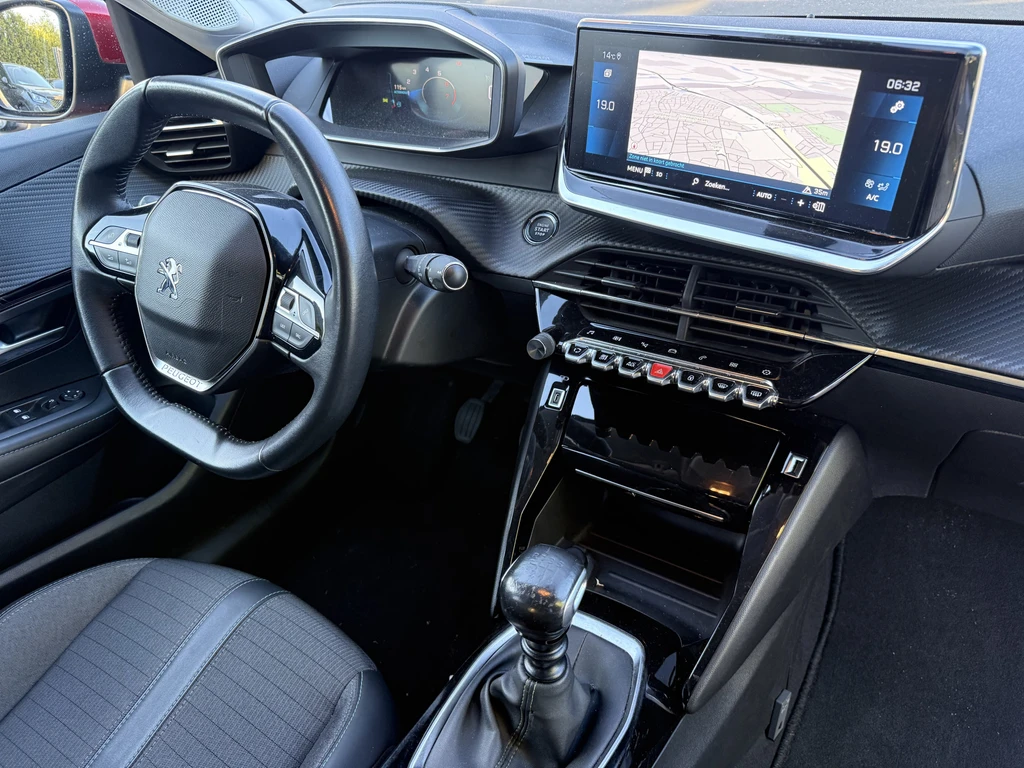 Peugeot 208 – foto 27