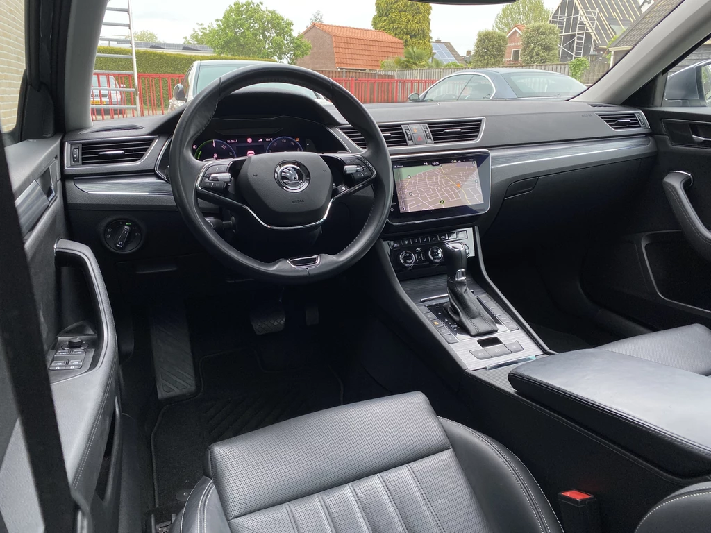 Škoda Superb – foto 16
