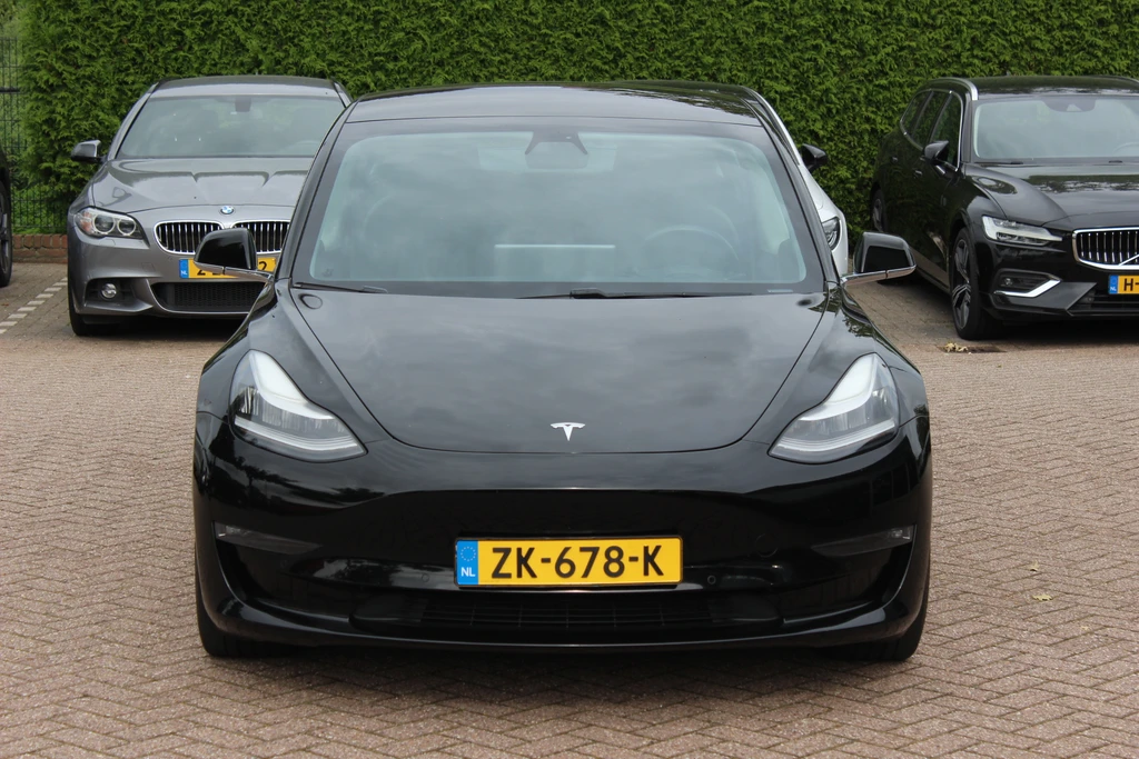 Tesla Model 3 – foto 8