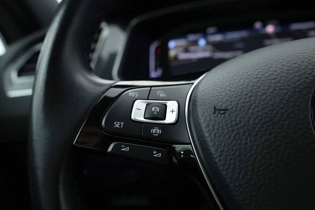 Volkswagen Tiguan – foto 18