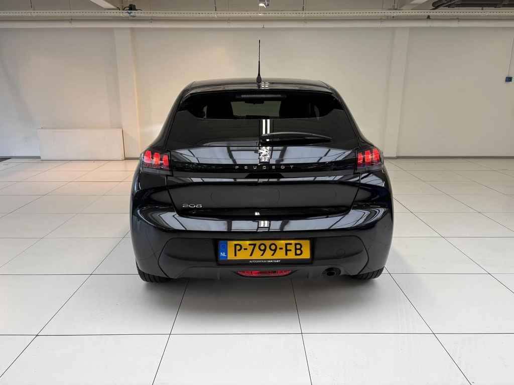 Peugeot 208 – foto 4