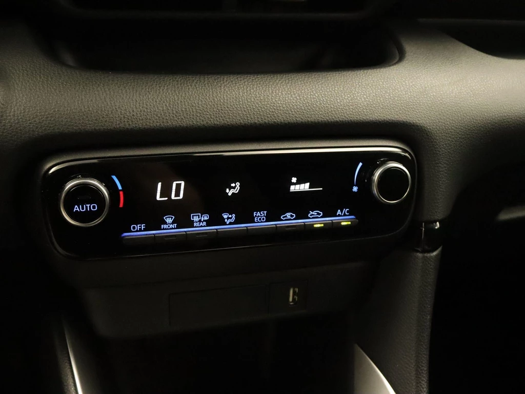 Toyota Yaris – foto 30