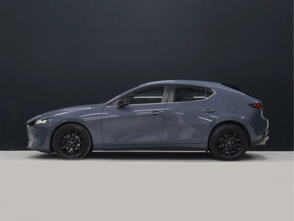 Mazda 3 – foto 2