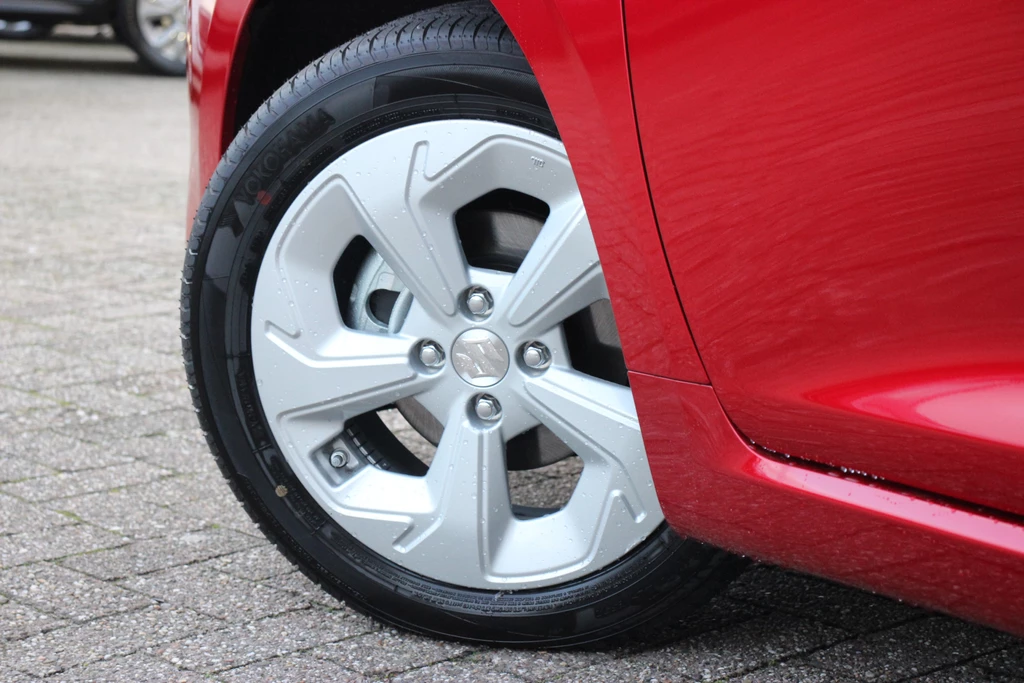 Suzuki Swift – foto 24