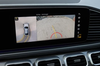 Mercedes-Benz GLE – thumbnail 18