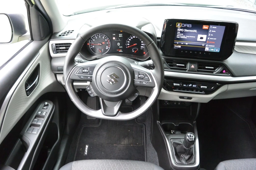 Suzuki Swift – foto 24