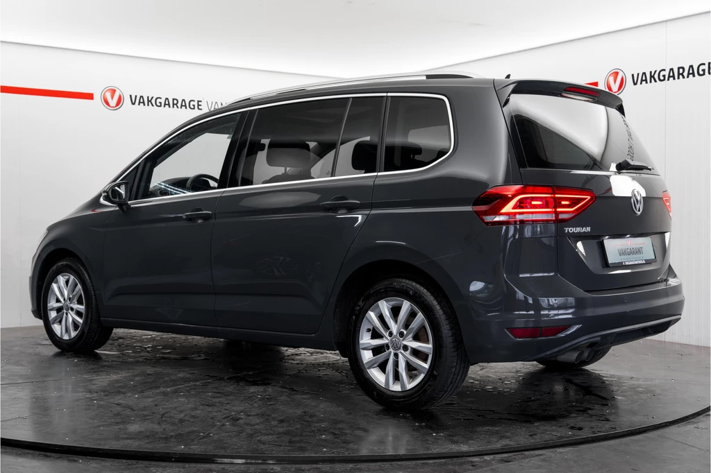 Volkswagen Touran – foto 3