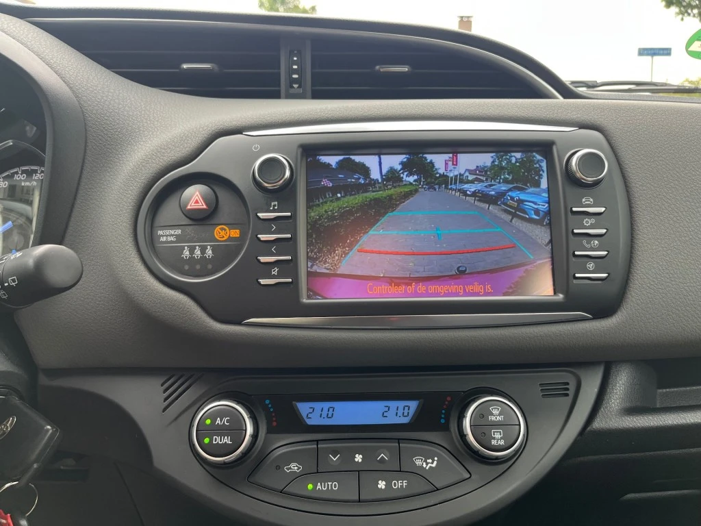Toyota Yaris – foto 10