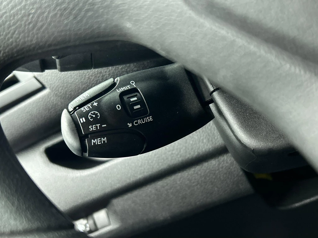Opel Vivaro – foto 7