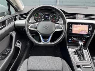Volkswagen Passat – thumbnail 24