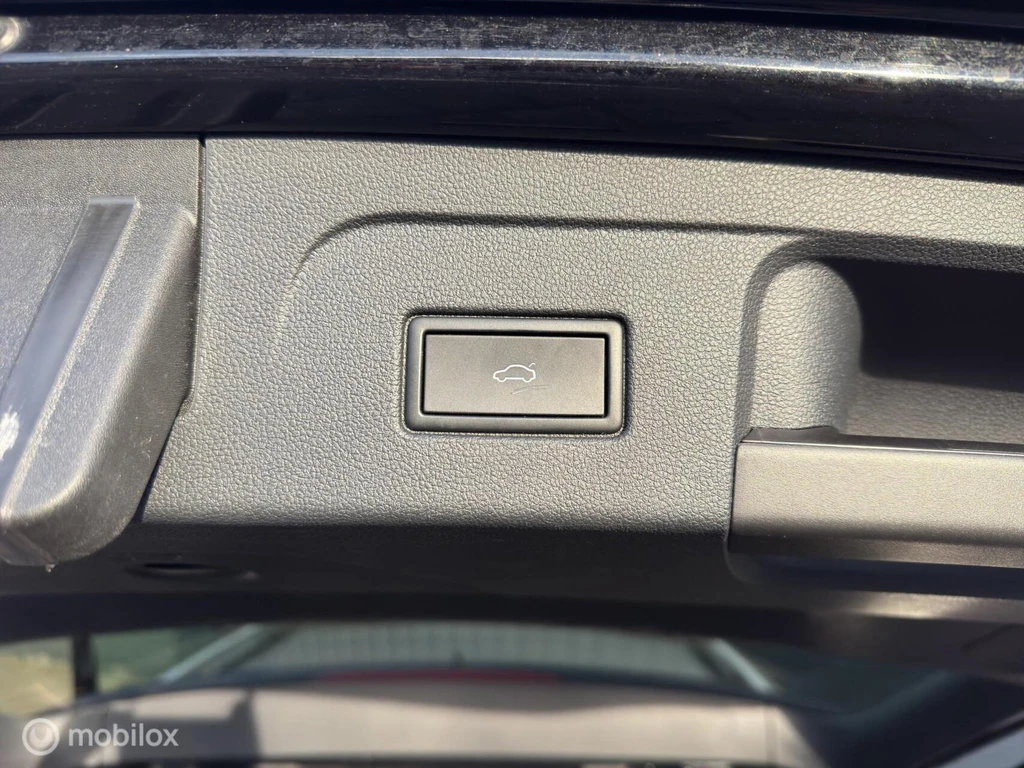 Volkswagen Touran – foto 28