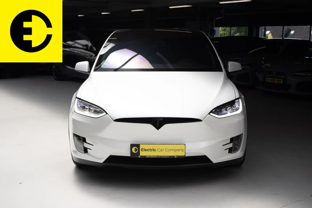 Tesla Model X – foto 9