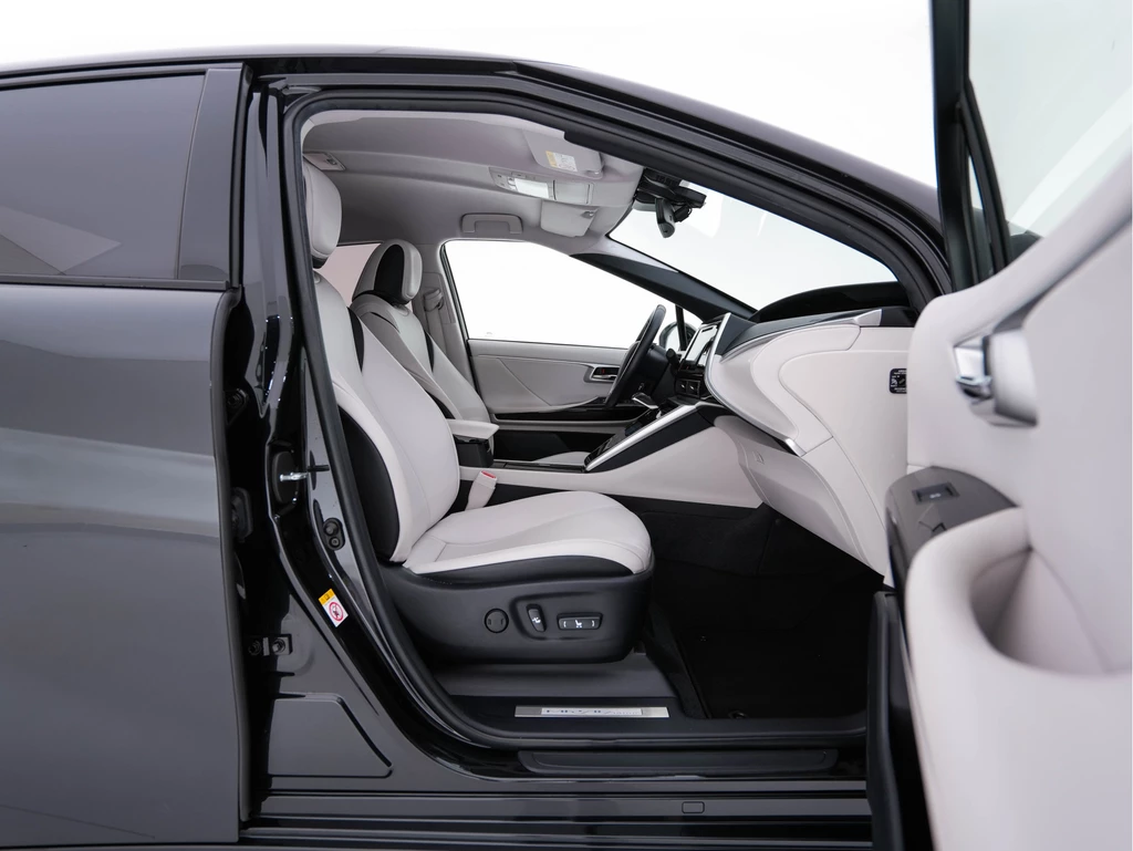 Toyota Mirai – foto 12