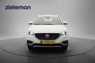 MG ZS – thumbnail 8