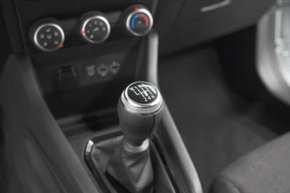 Renault Clio – thumbnail 44