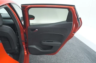 Renault Clio – thumbnail 82