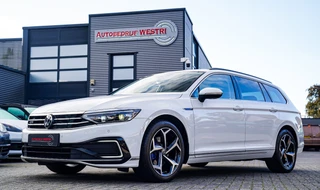 Volkswagen Passat – thumbnail 1