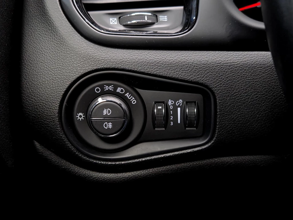 Jeep Renegade – foto 40