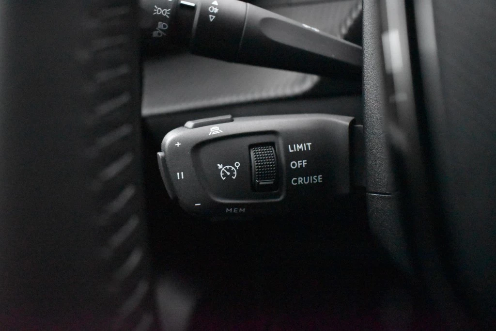 Peugeot 208 – foto 15