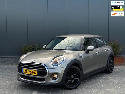 Mini 5-Deurs 1.5 Cooper Business Edition ORG NL | SPORTVELGEN | CLIMATE | CRUISE CONTROL | MF STUUR